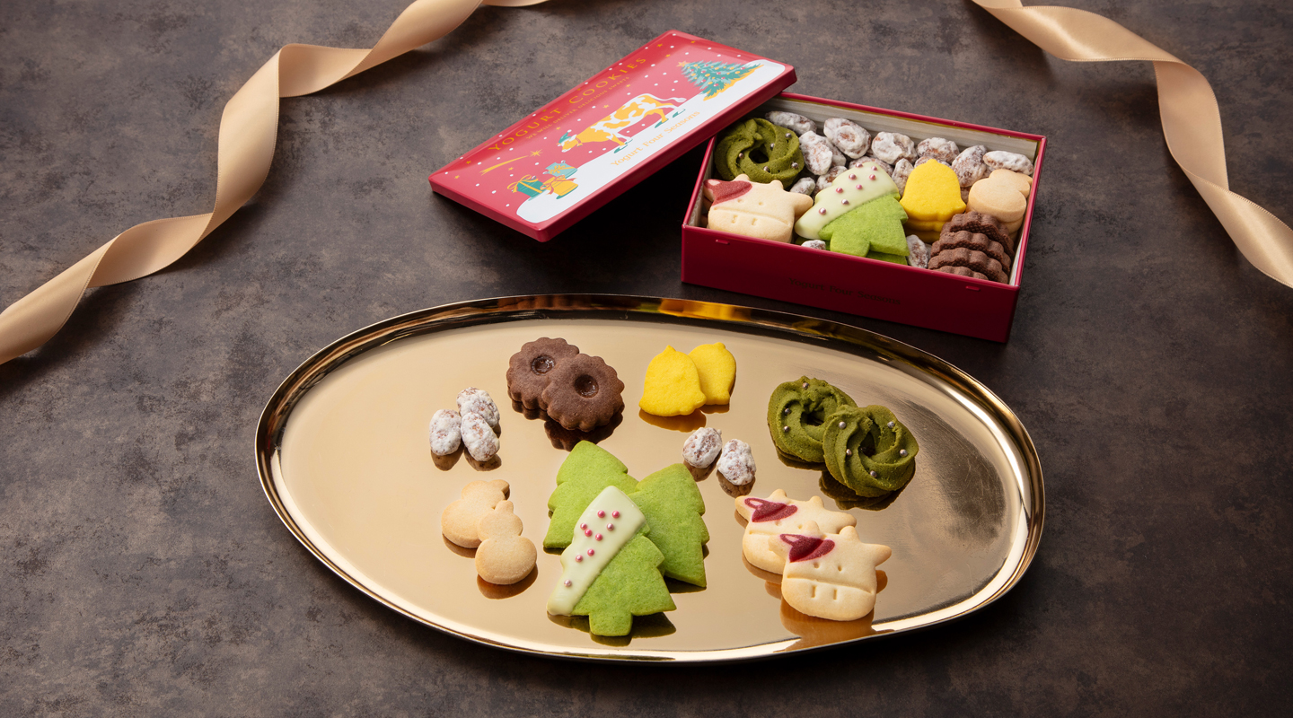 ヨーグルトクリスマスクッキー缶